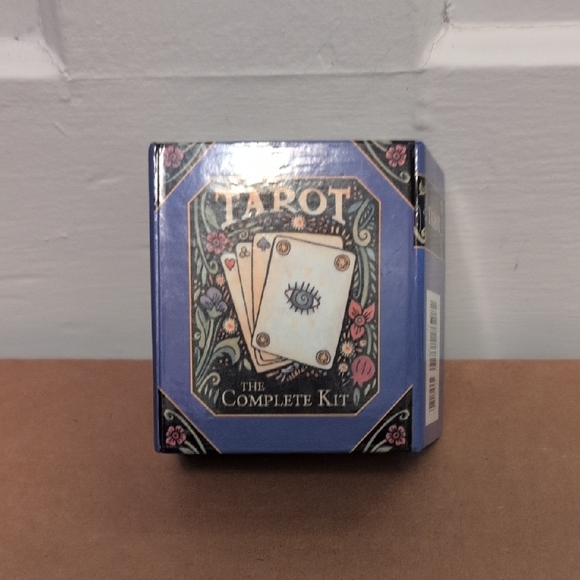 Running Press Other - Mystical Tarot Kit in Blue Box
